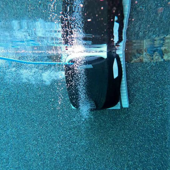 Dolphin Explorer E30 Inground Robotic Vacuum - Image 3